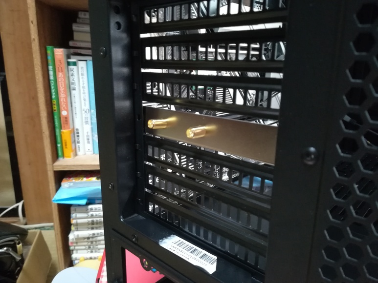 WiFiアンテナ取り付け準備